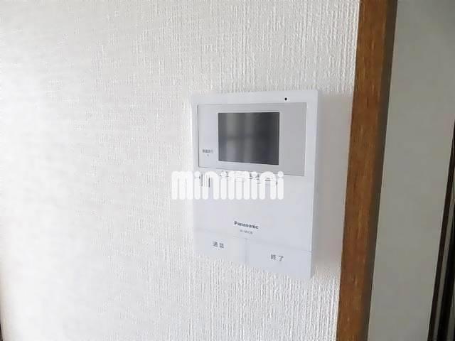 ����11