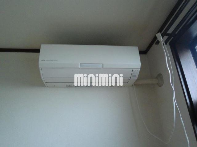 ����10