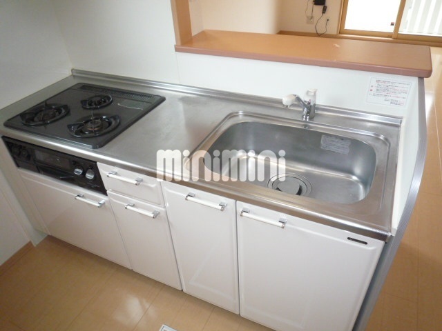 ����3