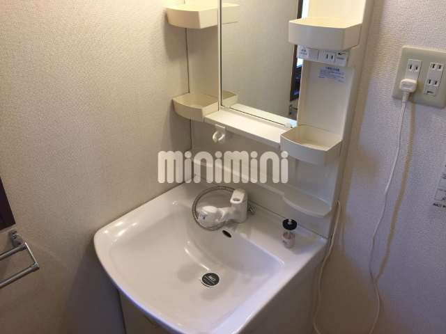 ����5