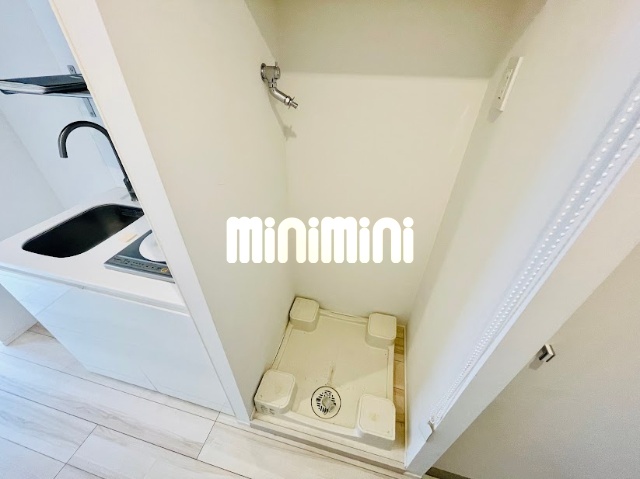 ����7