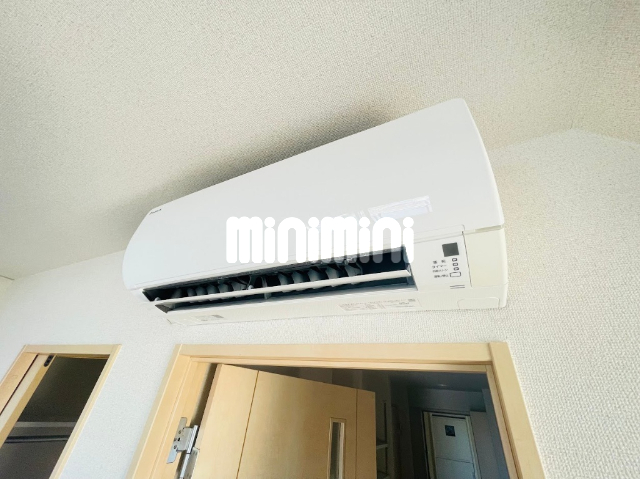 ����11