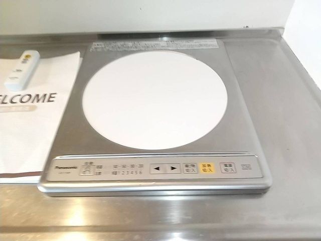 ����10