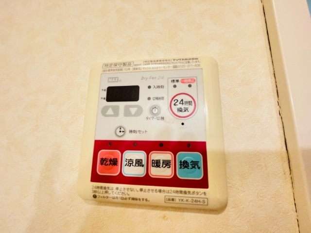 ����19
