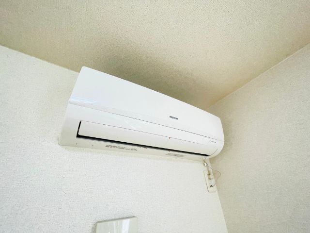 ����10