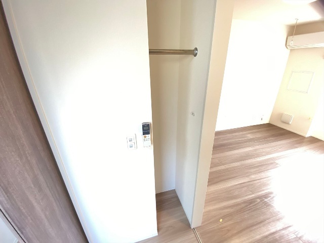 ����14