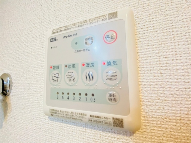 ����10