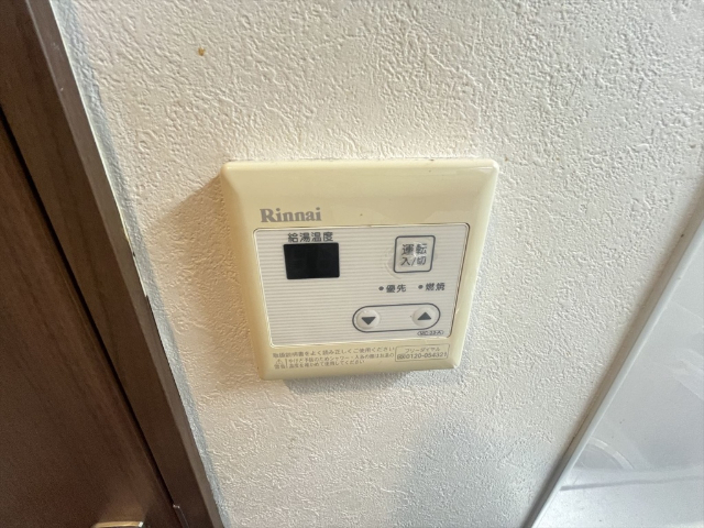 ����11