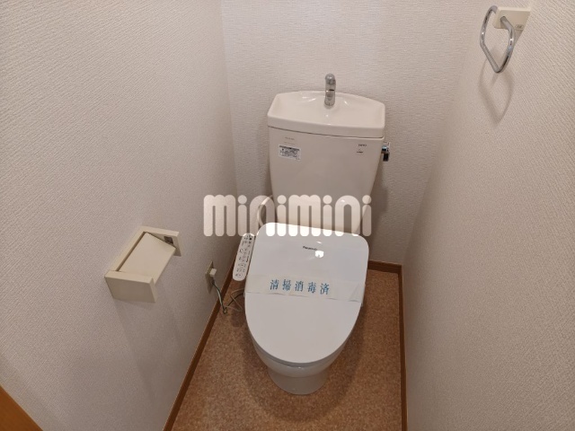 ����9