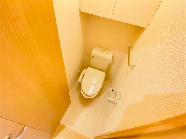 ����7