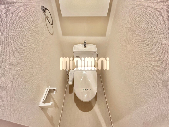 ����4
