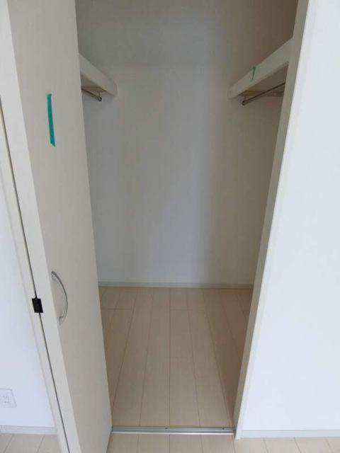 ����7