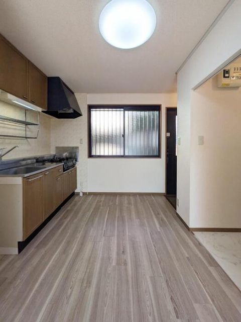 ����2