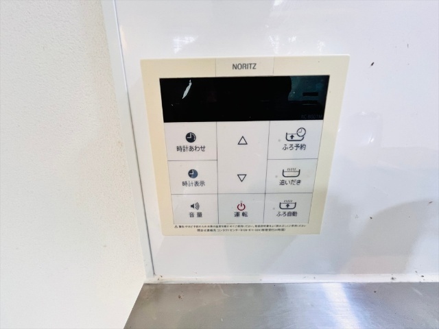 ����11
