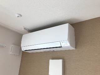 ����10