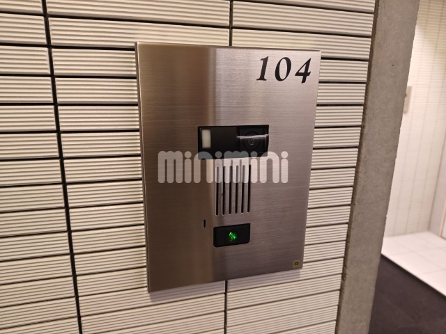 ����14