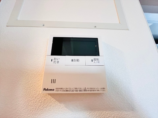 ����13
