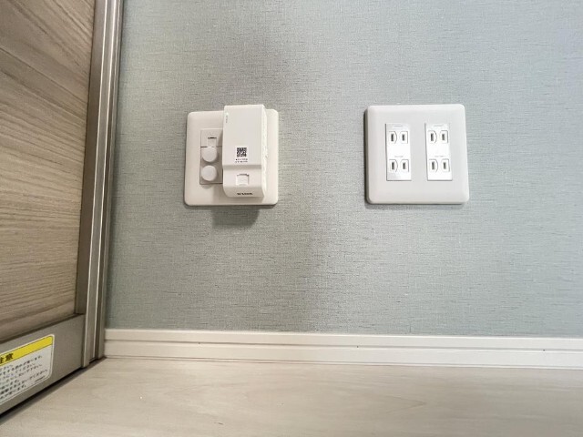 ����11