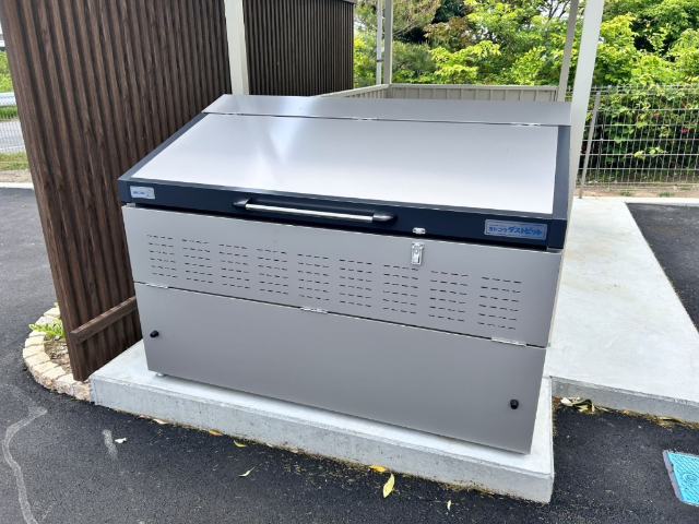 ����13