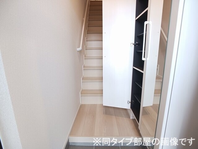 ����6