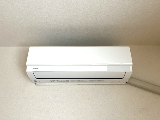 ����10