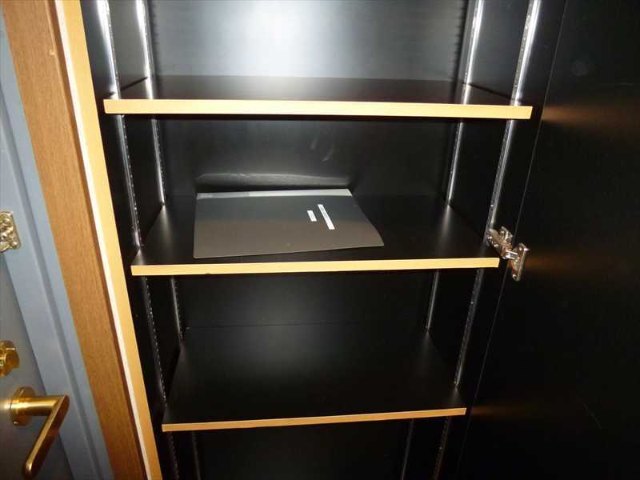 ����10