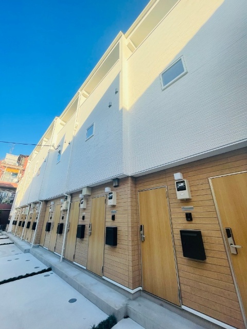 ���l�}�s�d�S�{���@�~���~�w�i�k��20���j