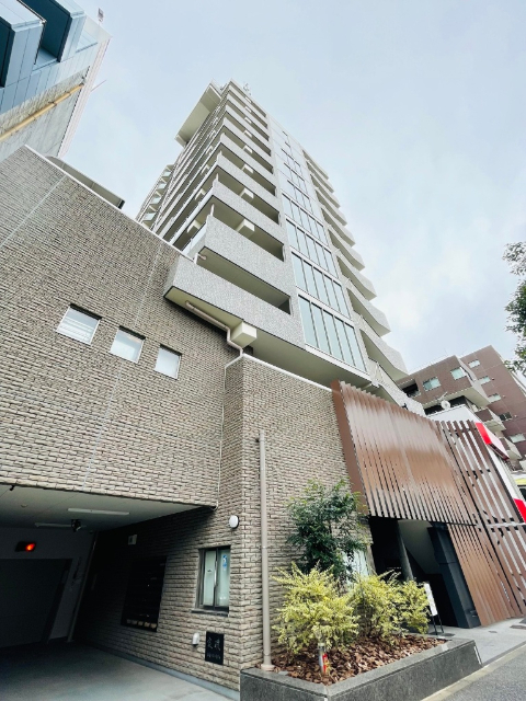 ���}�r����@�r��w�i�k��3���j