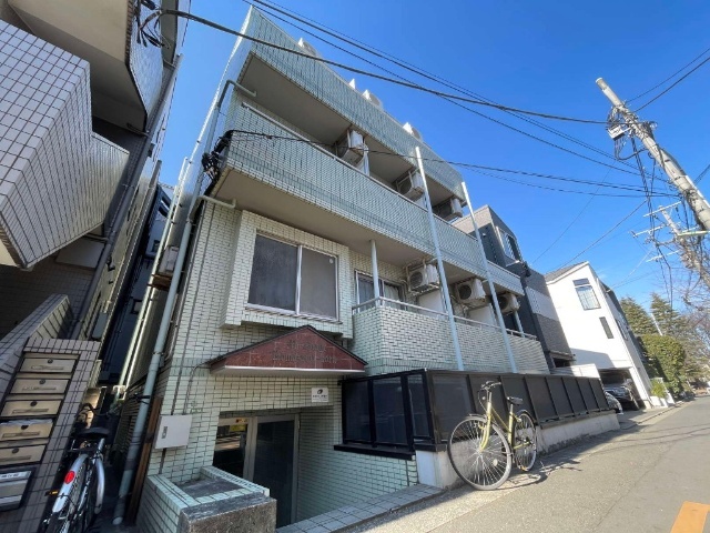 ���}�c���s�s���@����w�w�i�k��8���j