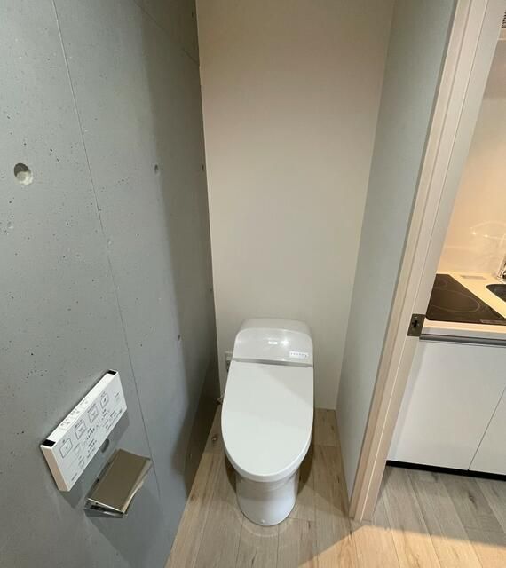 ����5
