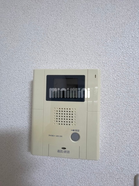 ����11