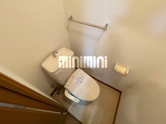 ����6
