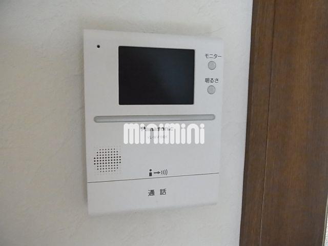 ����11