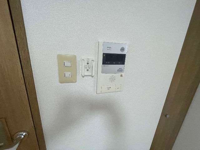 ����14