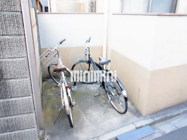 ����10