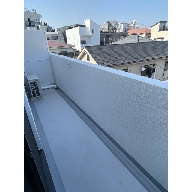 ����6