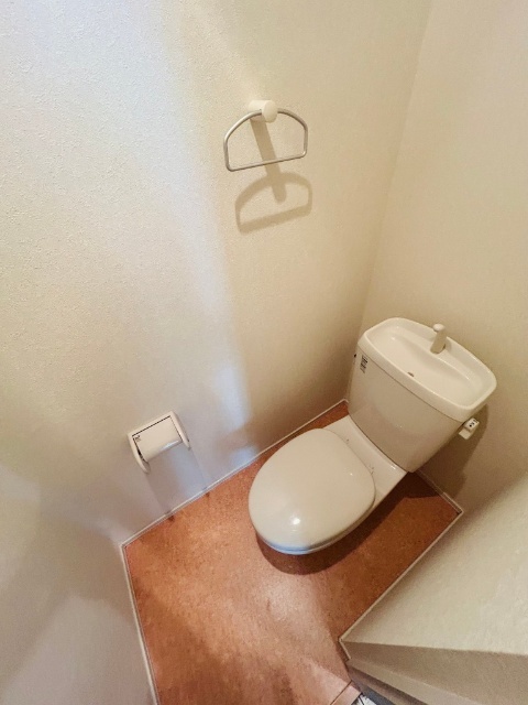 ����5