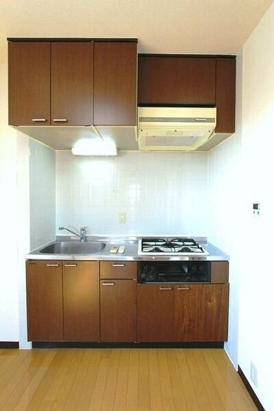 ����2