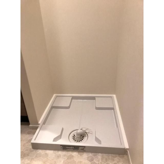 ����8
