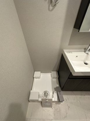 ����8