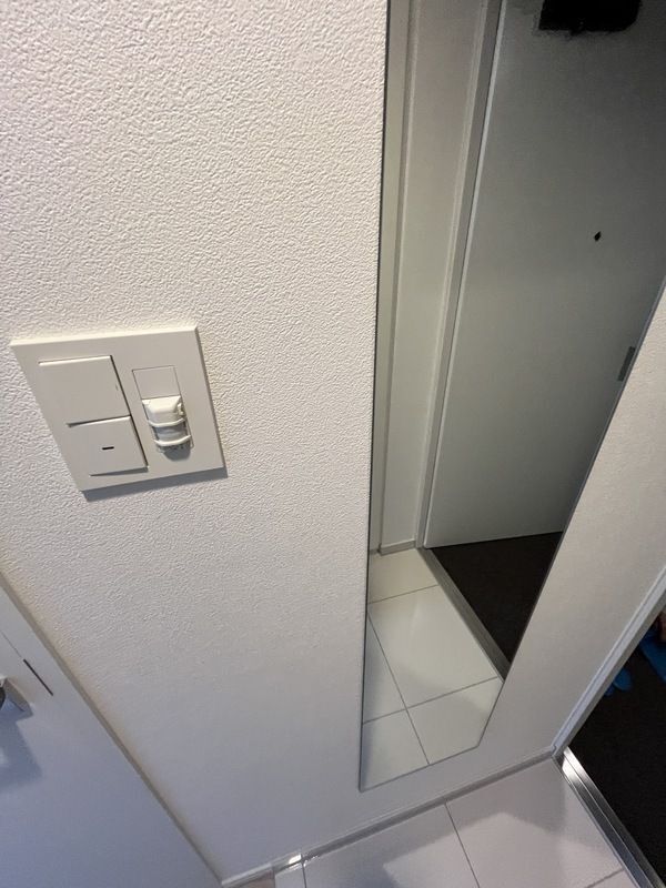 ����11