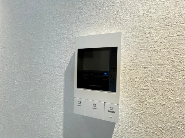 ����10