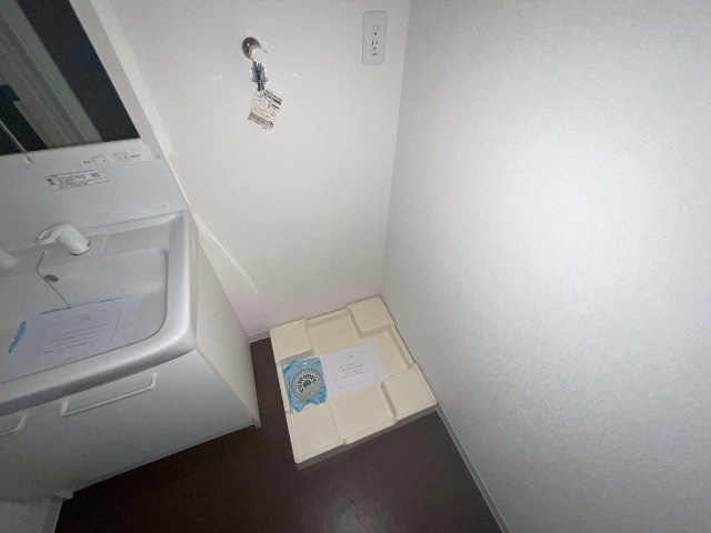 ����6