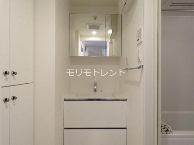 ����7