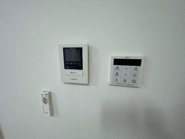 ����14