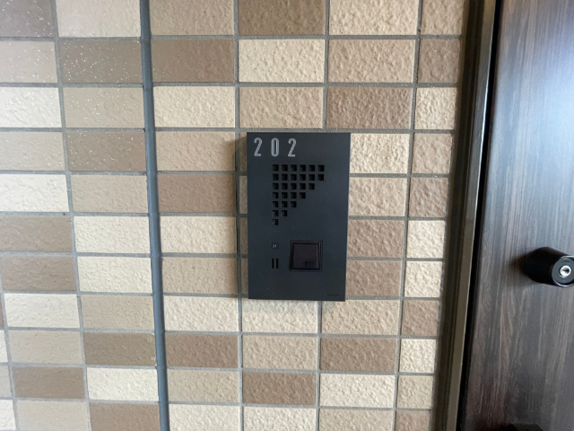 ����11