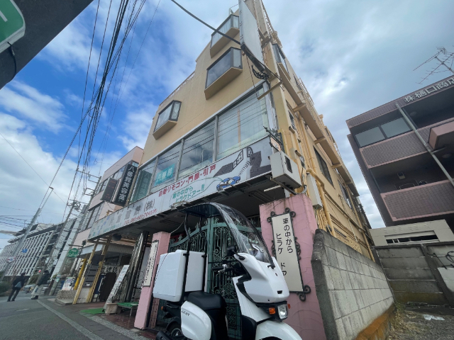 ���l�s�c�n���S�u���[���C���@�Бq���w�i�k��1���j