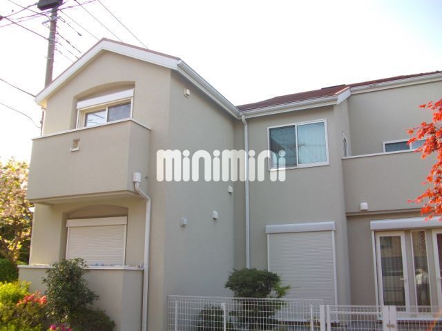 ���l�s�c�n���S�u���[���C���@�V���l�w�i�k��16���j