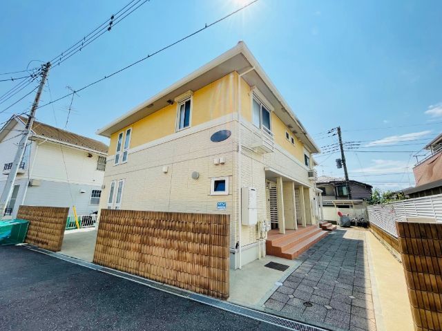 ���l�s�c�n���S�u���[���C���@���c�w�i�k��4���j