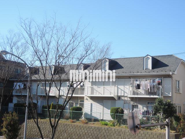 ���l�s�c�n���S�u���[���C���@�Z���^�[��w�i�k��10���j